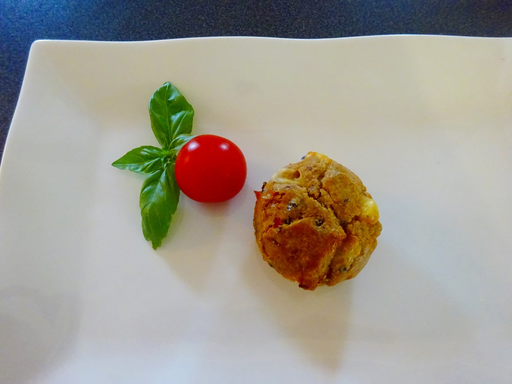 Muffins mit getrockneten Tomaten & Oliven