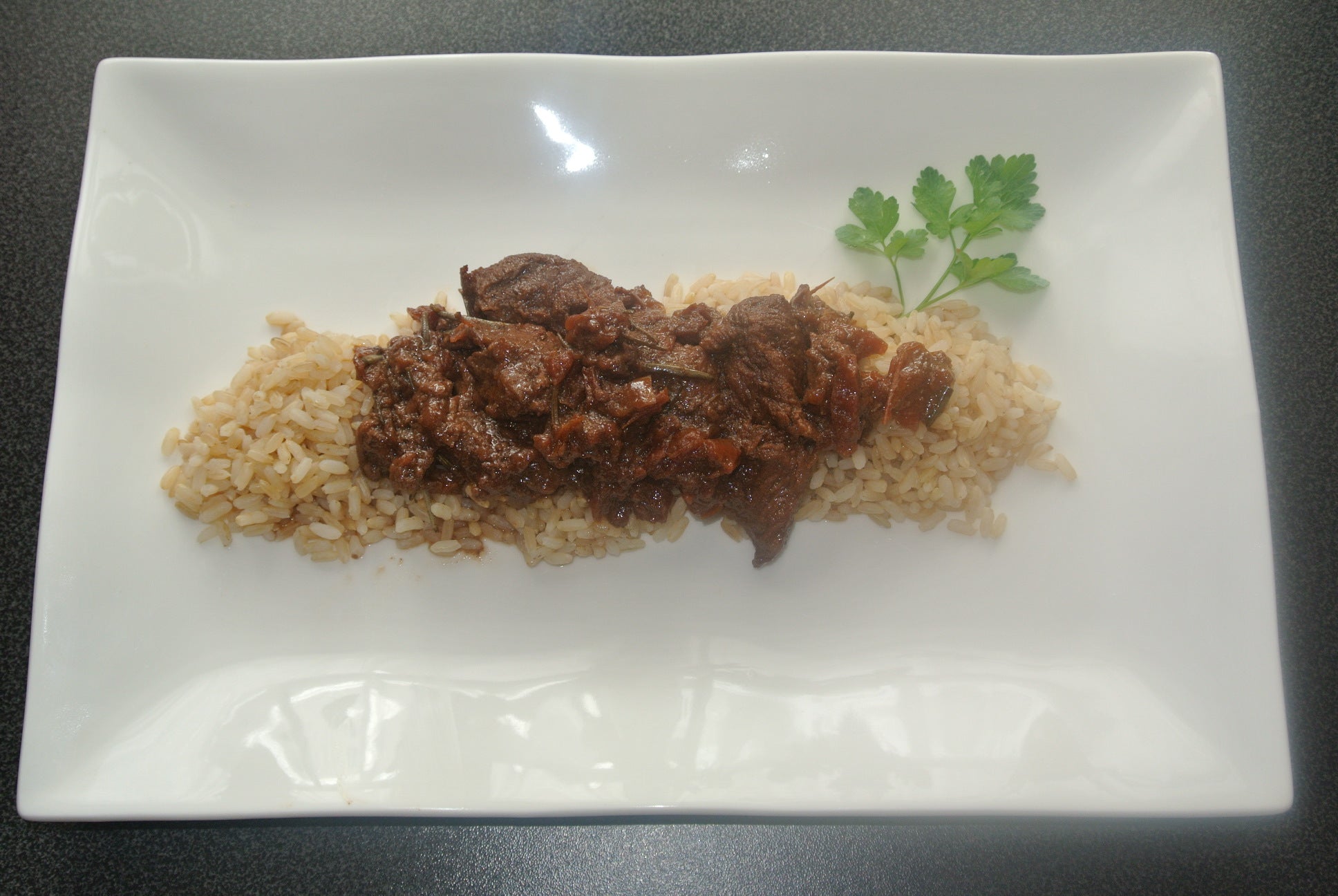 Rindsgulasch mit getrockneten Tomaten