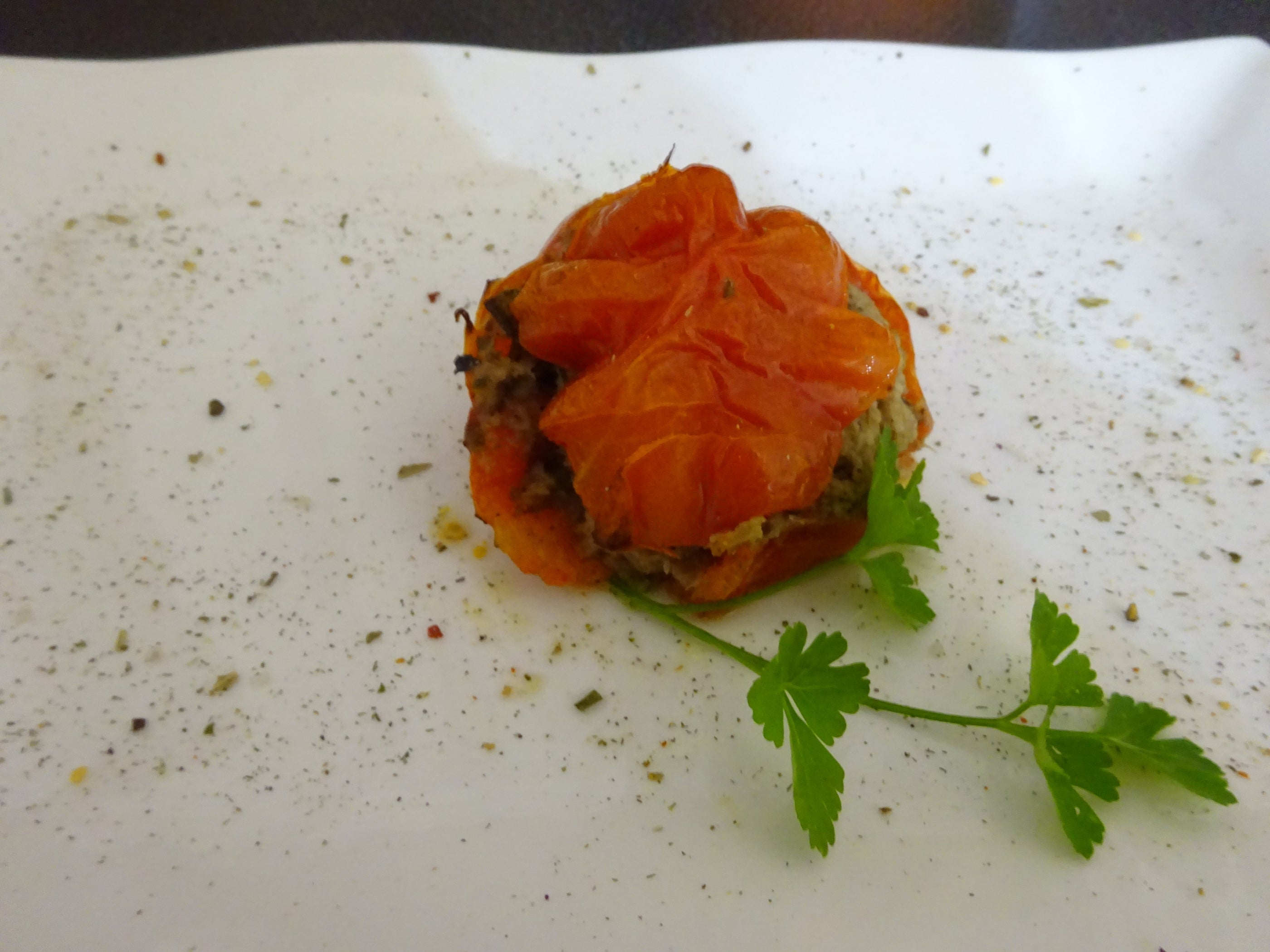 Gefüllte Tomaten mit Thunfisch