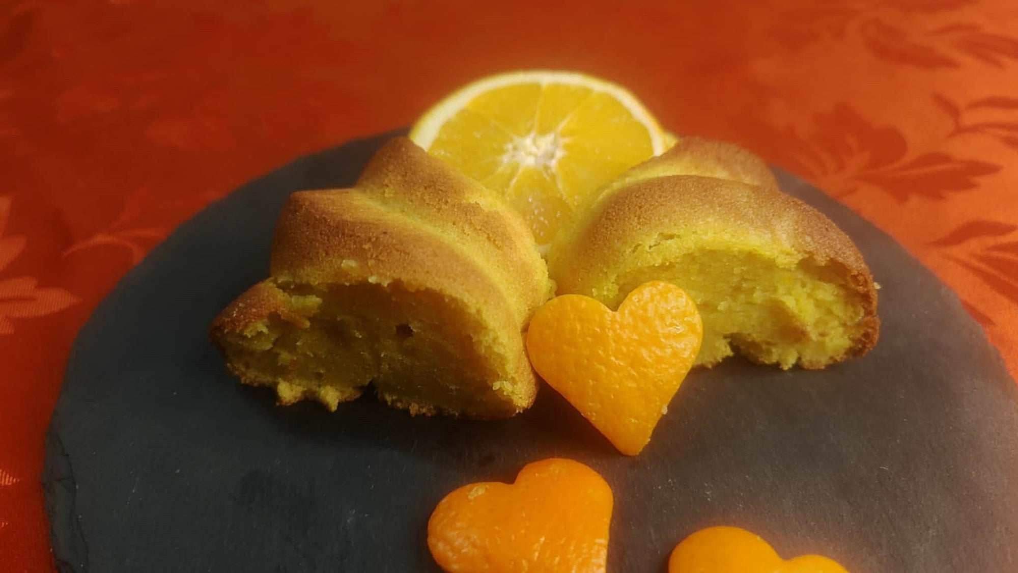 Orangenkuchen mit ganzen Orangen