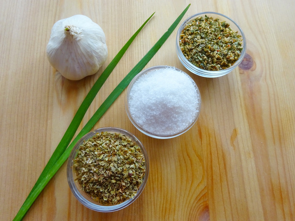 Gewürze, Kräuter & Salz